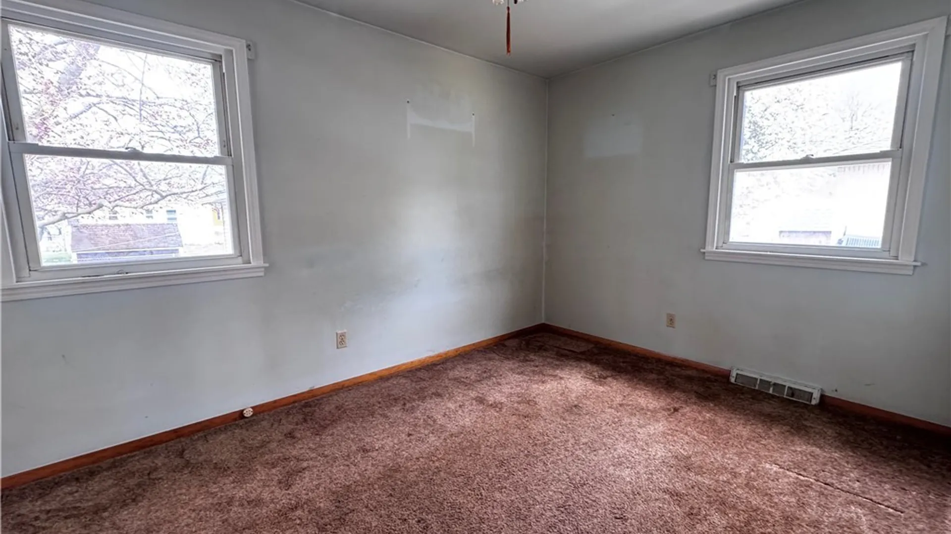 Property at 130 Zittel Street, Buffalo, NY 14210 24