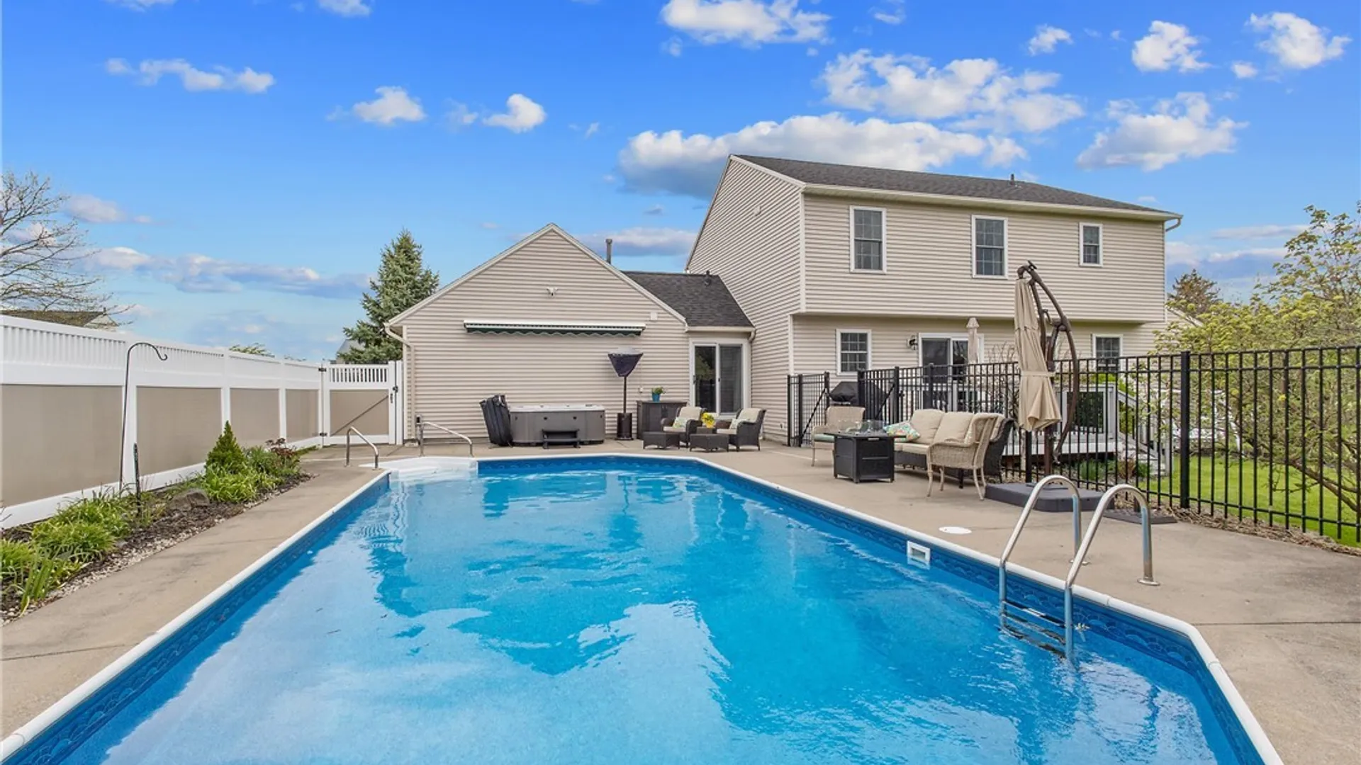 Property at 4796 Fawn Hill, Onondaga, NY 13215 34