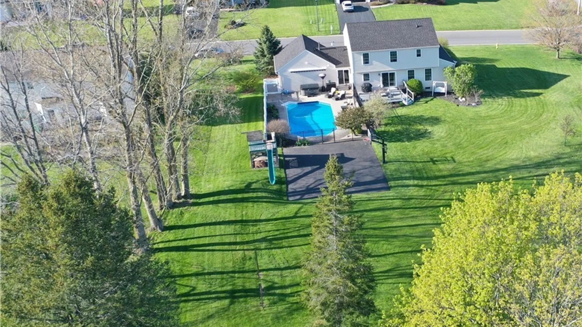 Property at 4796 Fawn Hill, Onondaga, NY 13215 40