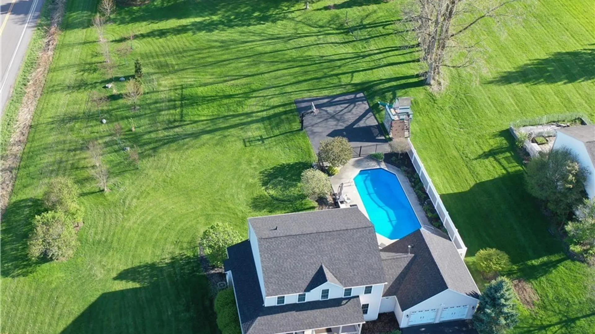 Property at 4796 Fawn Hill, Onondaga, NY 13215 41