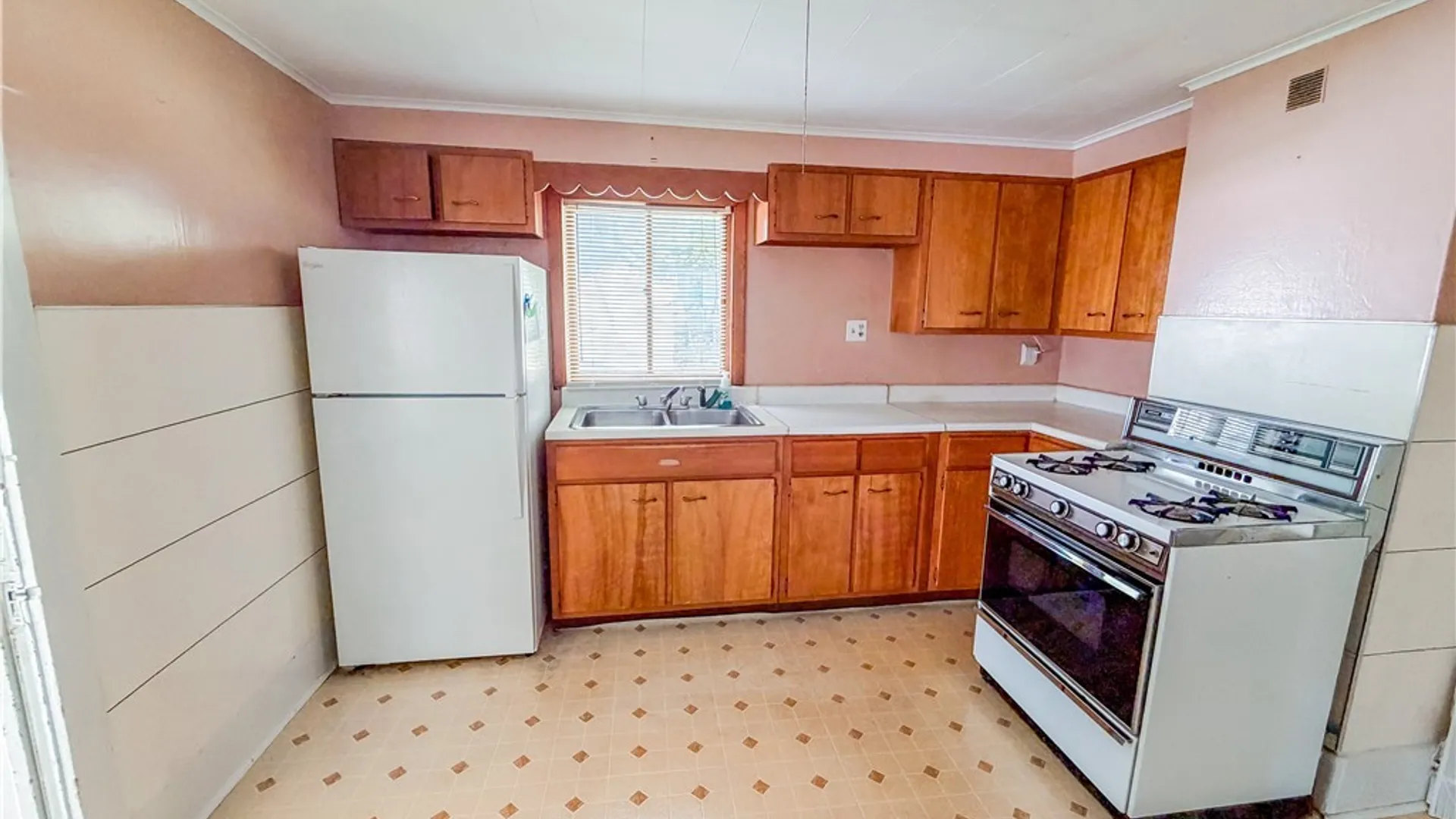 Property at 49 Grant Street, Auburn, NY 13021 8
