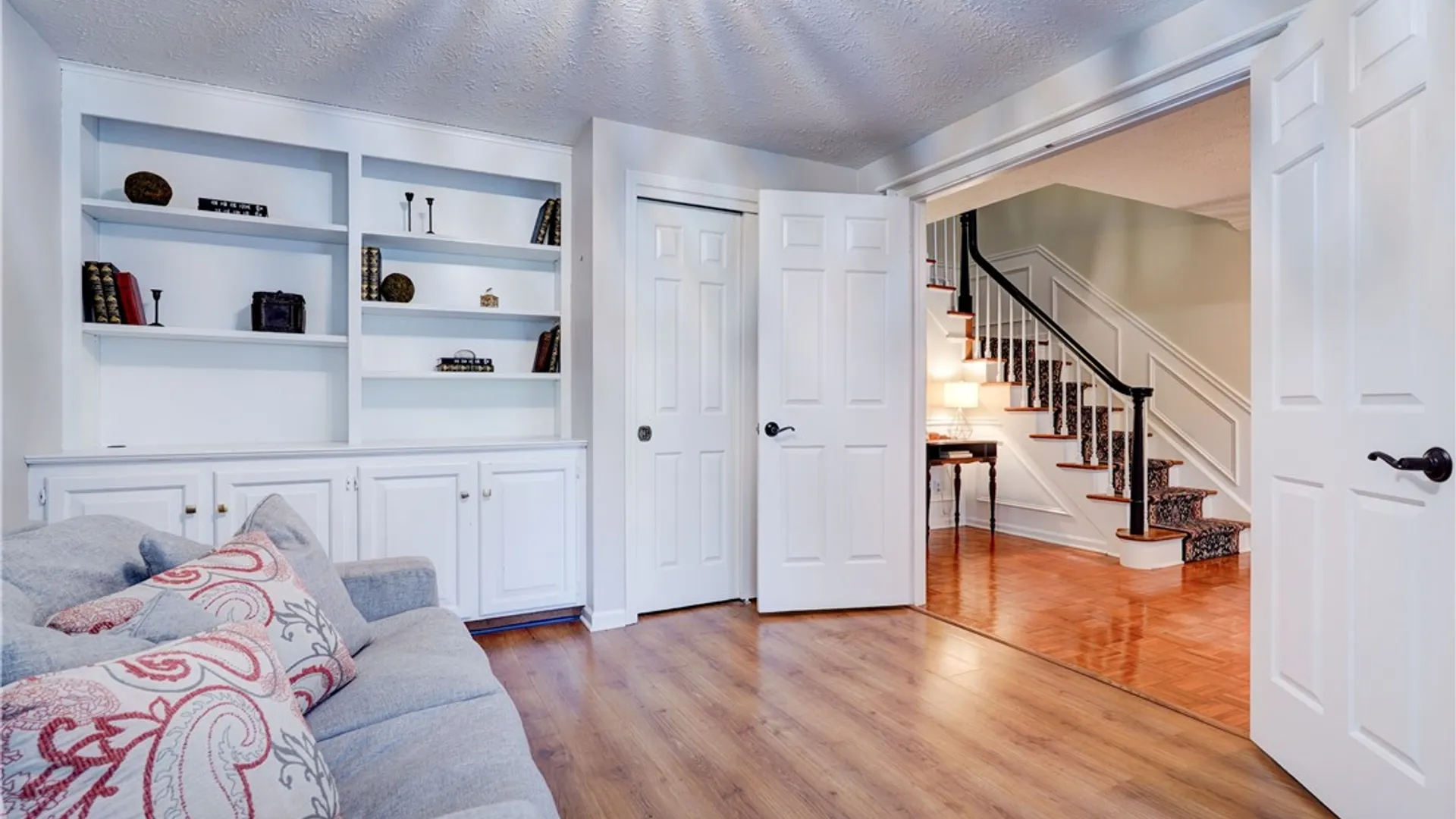 Property at 23 Summit Oaks, Pittsford, NY 14534 12