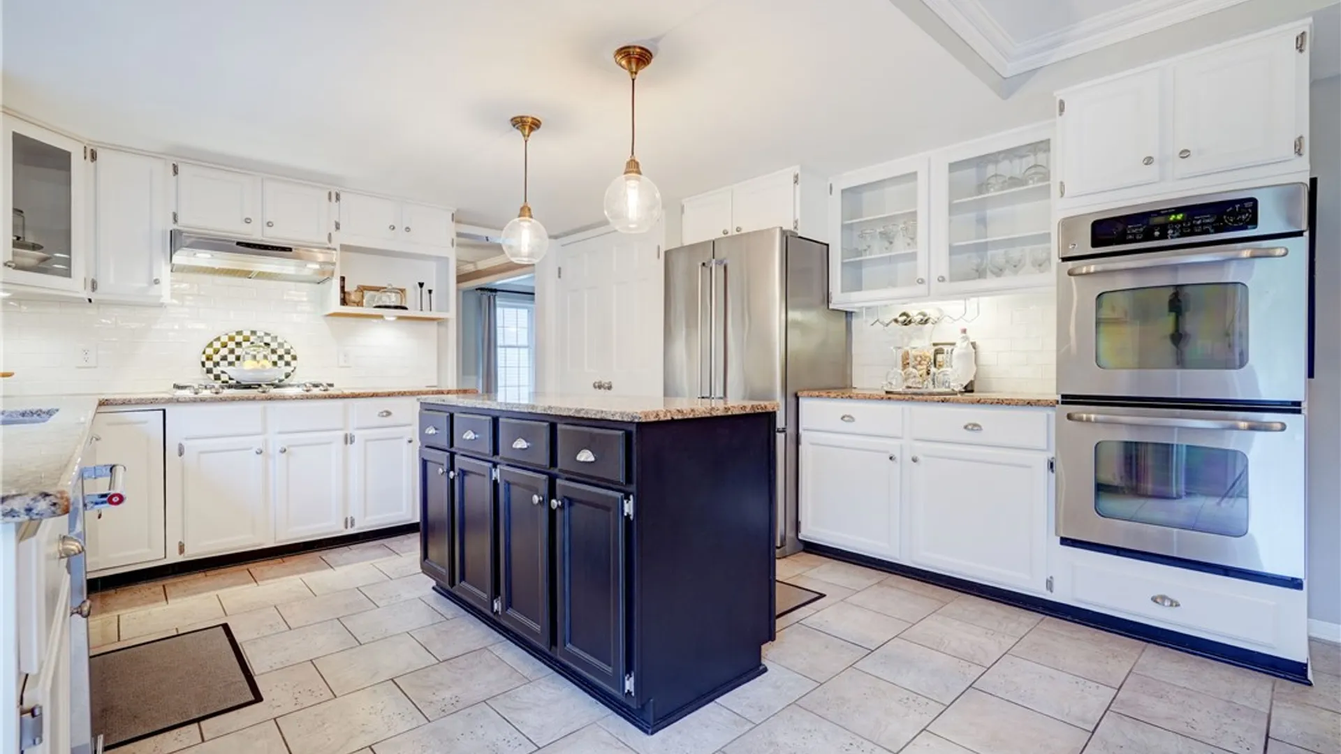 Property at 23 Summit Oaks, Pittsford, NY 14534 5