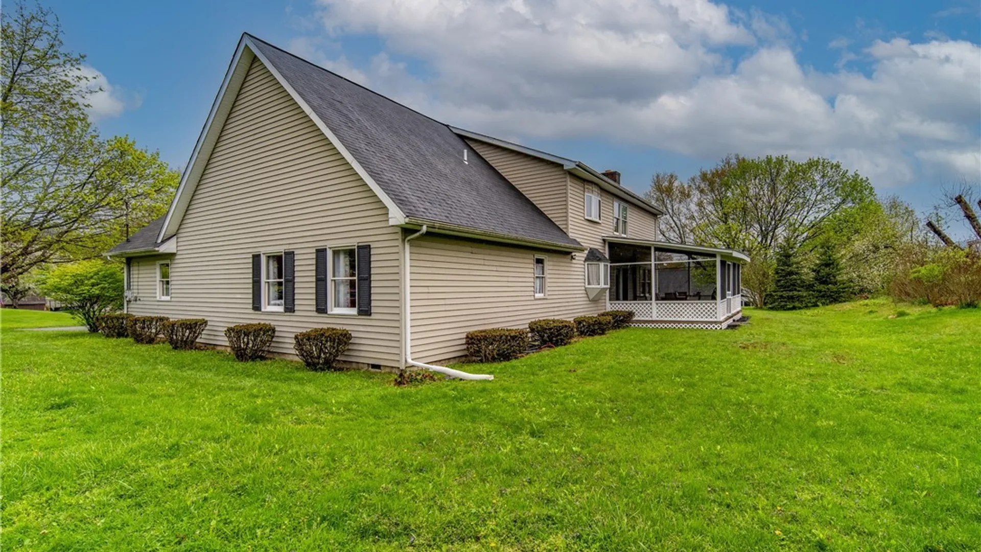 Property at 700 Weeks Street, Jamestown, NY 14701 30