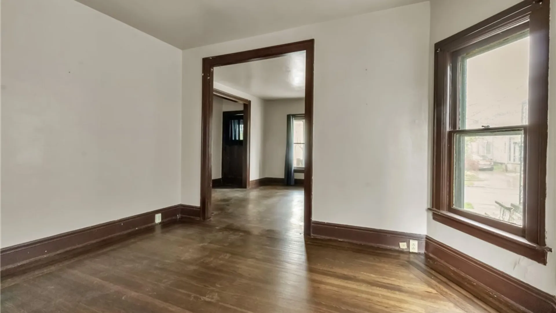 Property at 102 Claremont Avenue, Buffalo, NY 14222 10