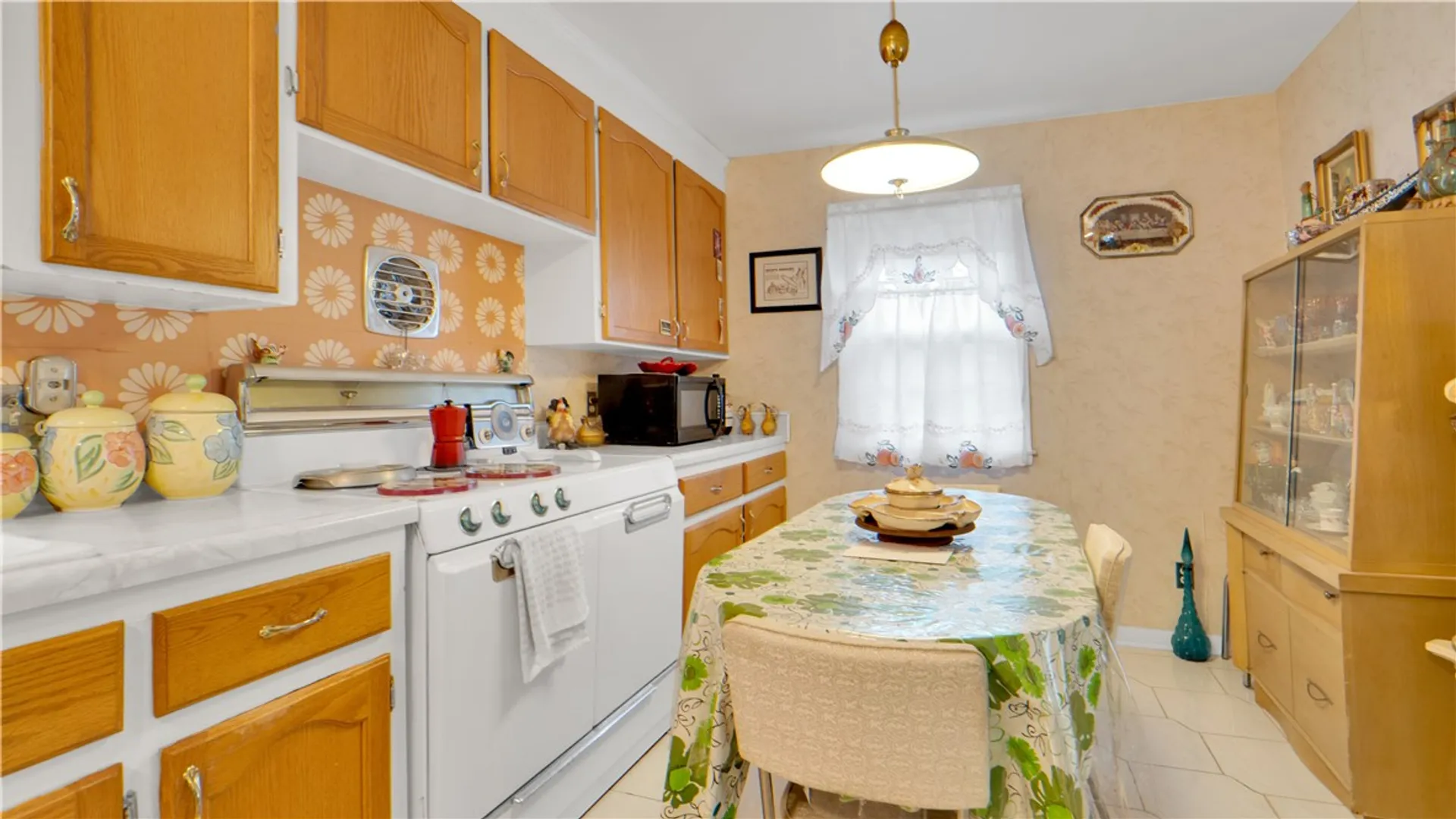 Property at 184 Winterroth Street, Rochester, NY 14609 8