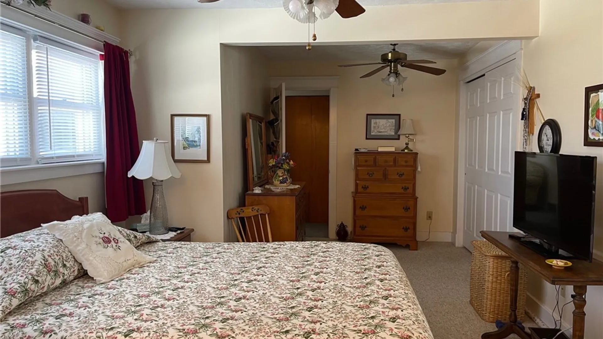 Property at 311 Summit Avenue, Oneida, NY 13421 25