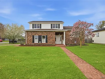 Property at 6962 Christi Lane, Wheatfield, NY 14304