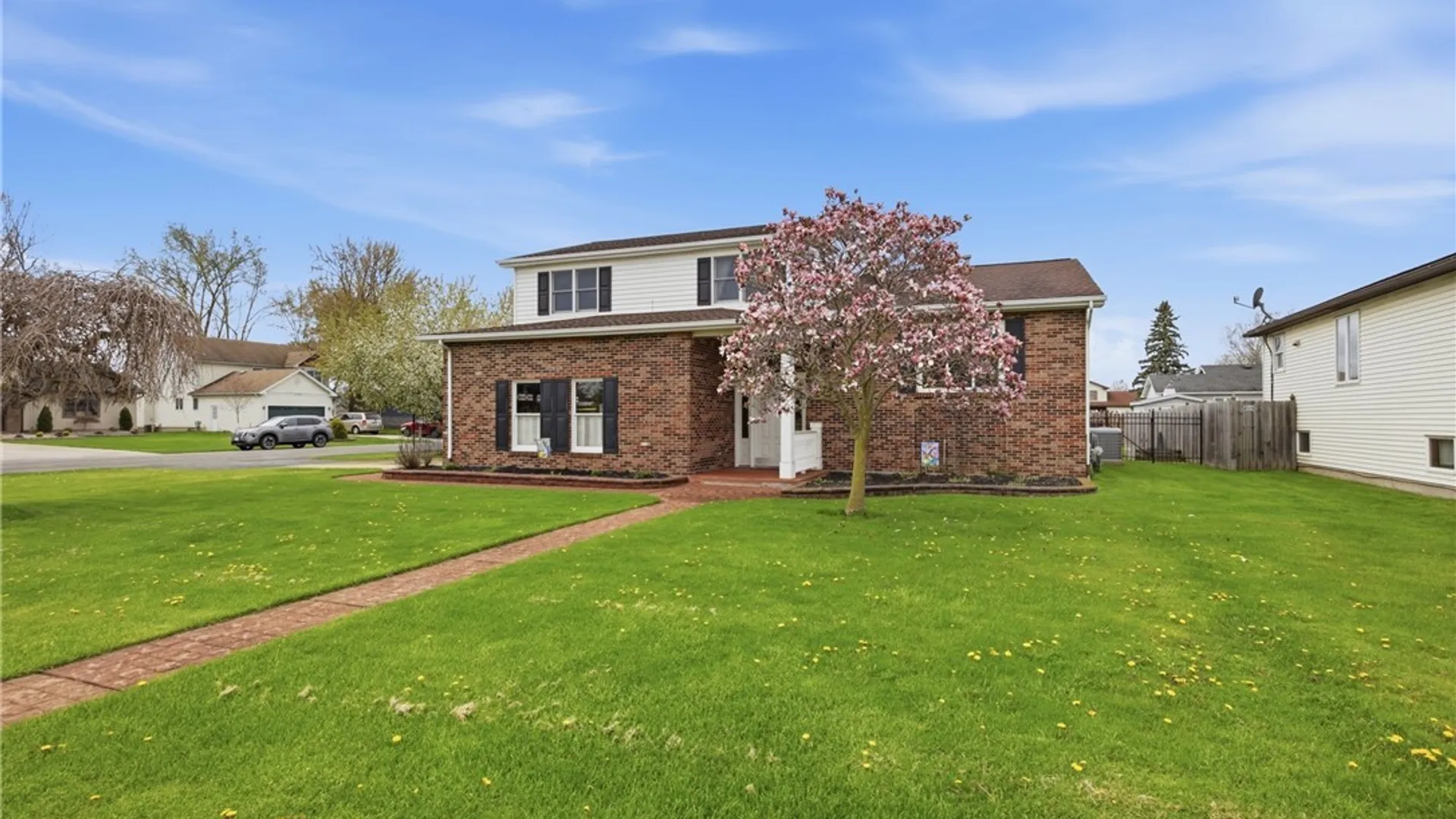 Property at 6962 Christi Lane, Wheatfield, NY 14304 2