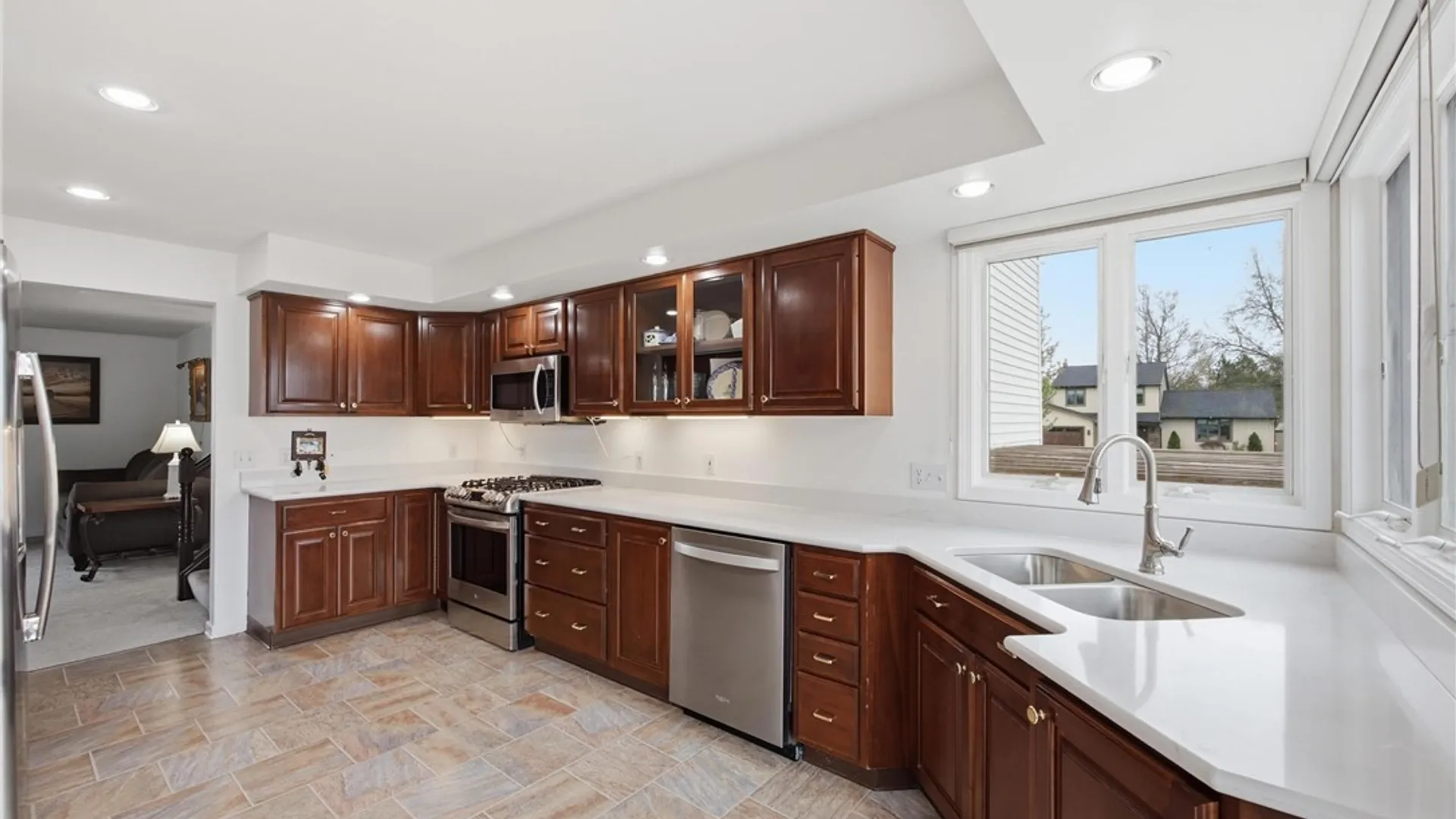 Property at 6962 Christi Lane, Wheatfield, NY 14304 23