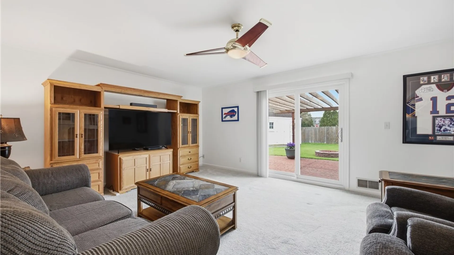 Property at 6962 Christi Lane, Wheatfield, NY 14304 9