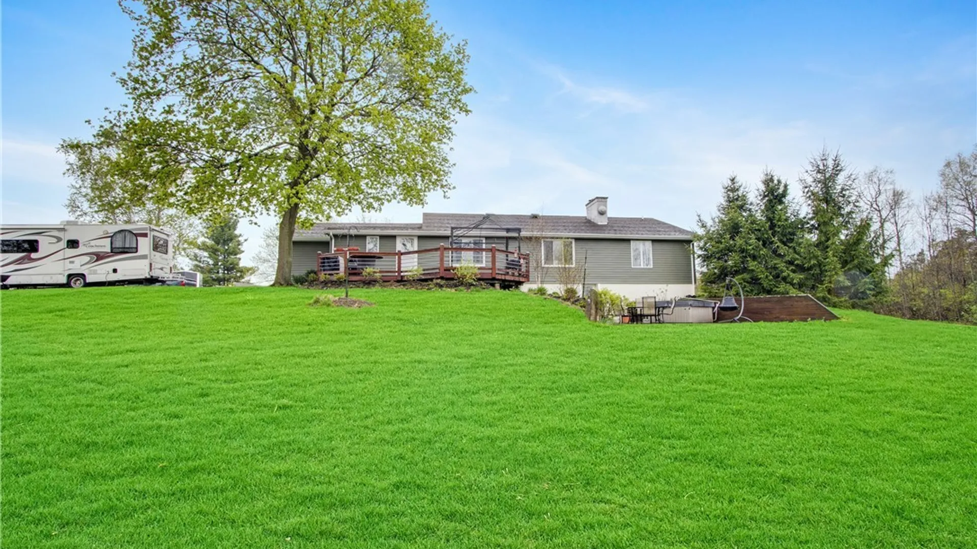Property at 94 Westwood Road, Lancaster, NY 14086 47