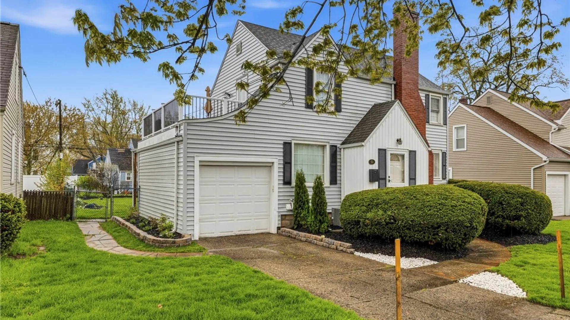 Property at 69 Cleveland Drive, Cheektowaga, NY 14215 4