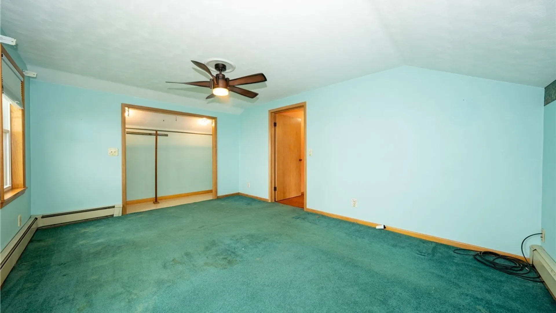 Property at 61 Shore Drive, Hamburg, NY 14219 31