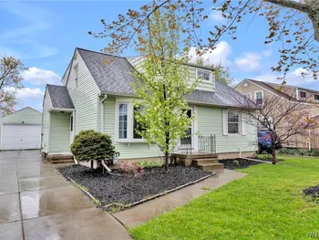 Property at 334 Wrexham Court, Tonawanda, NY 14150