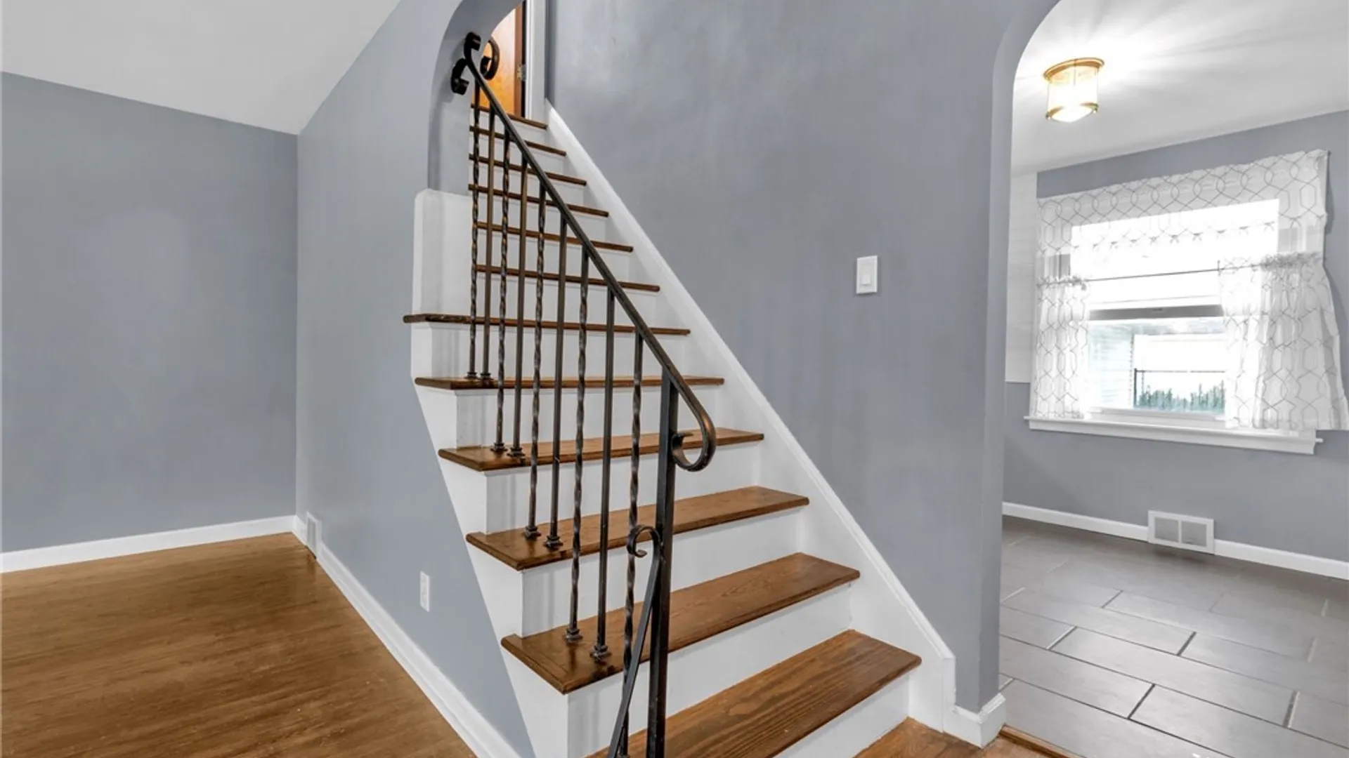 Property at 334 Wrexham Court, Tonawanda, NY 14150 23