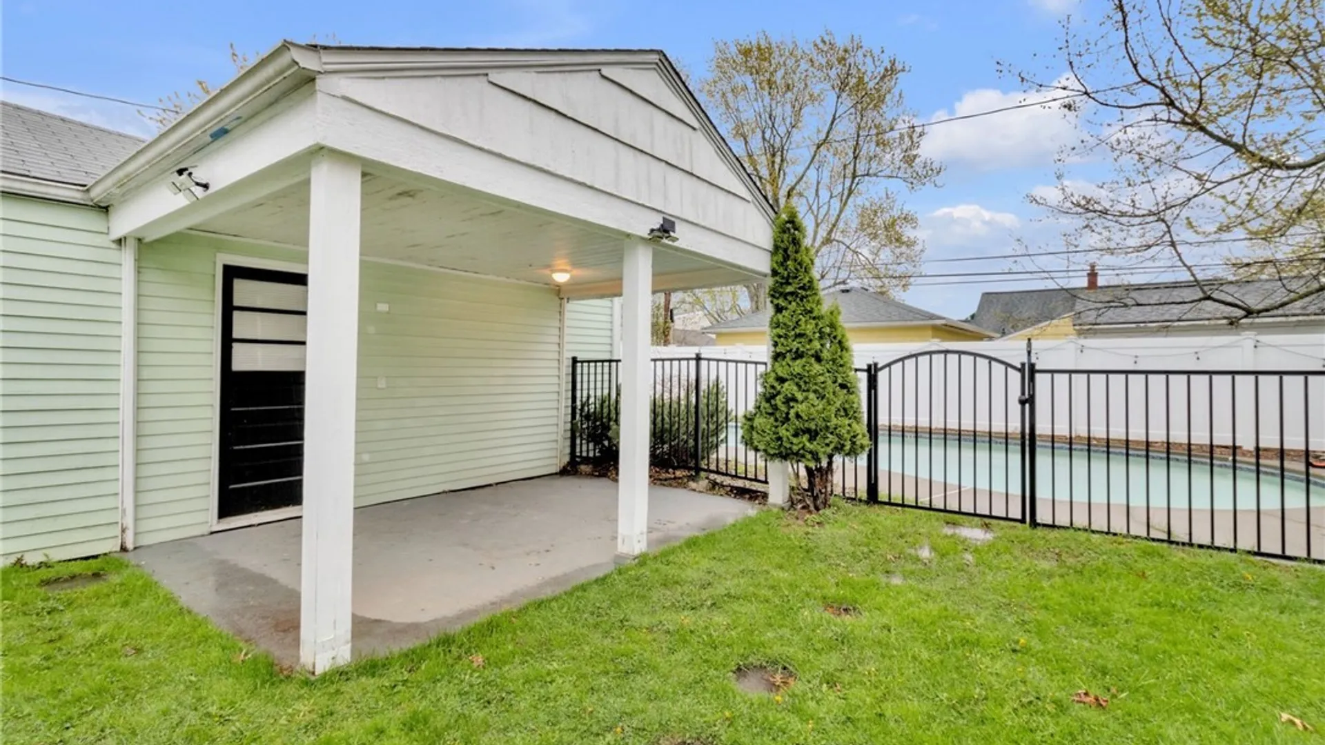 Property at 334 Wrexham Court, Tonawanda, NY 14150 39