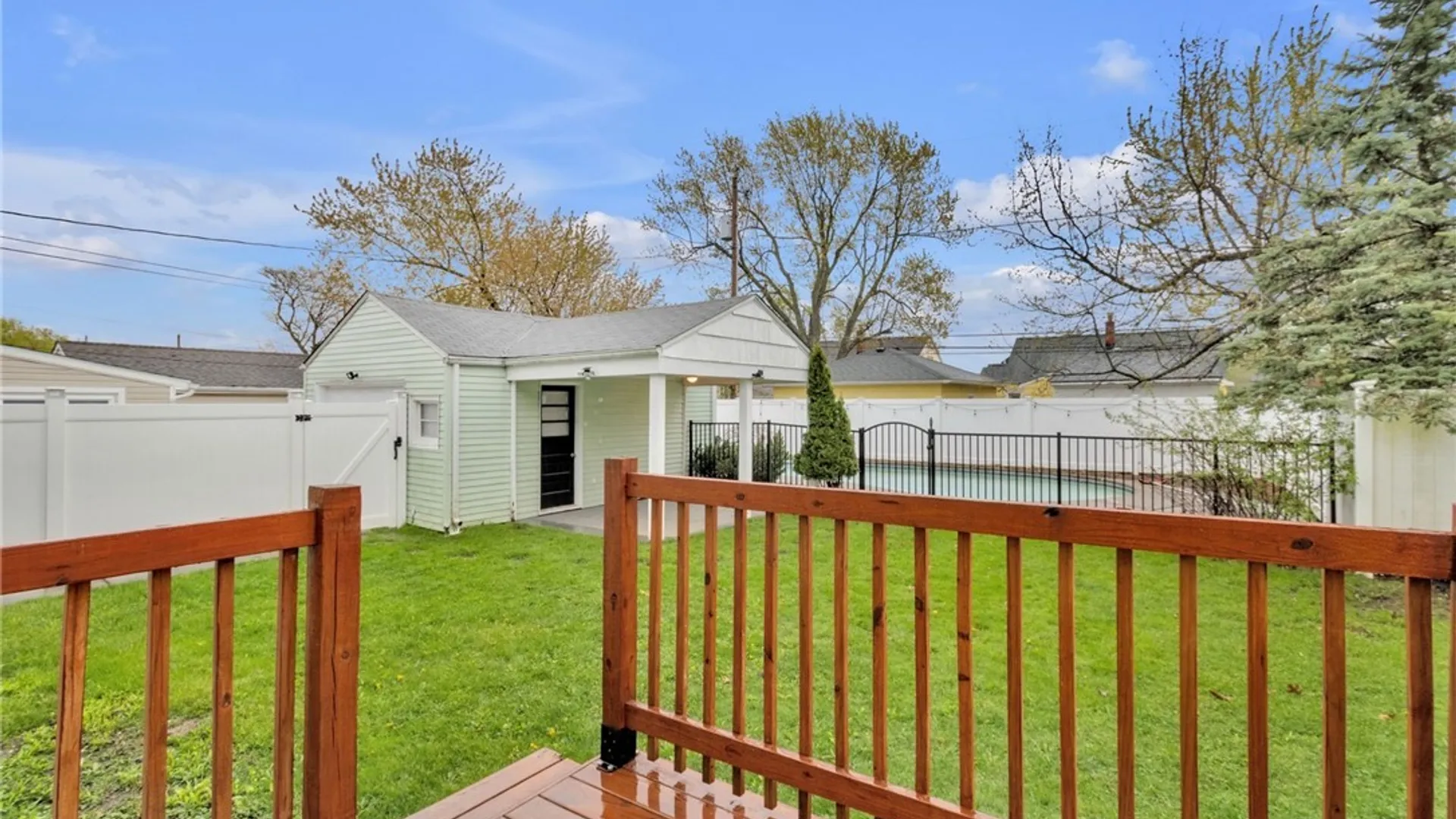 Property at 334 Wrexham Court, Tonawanda, NY 14150 40
