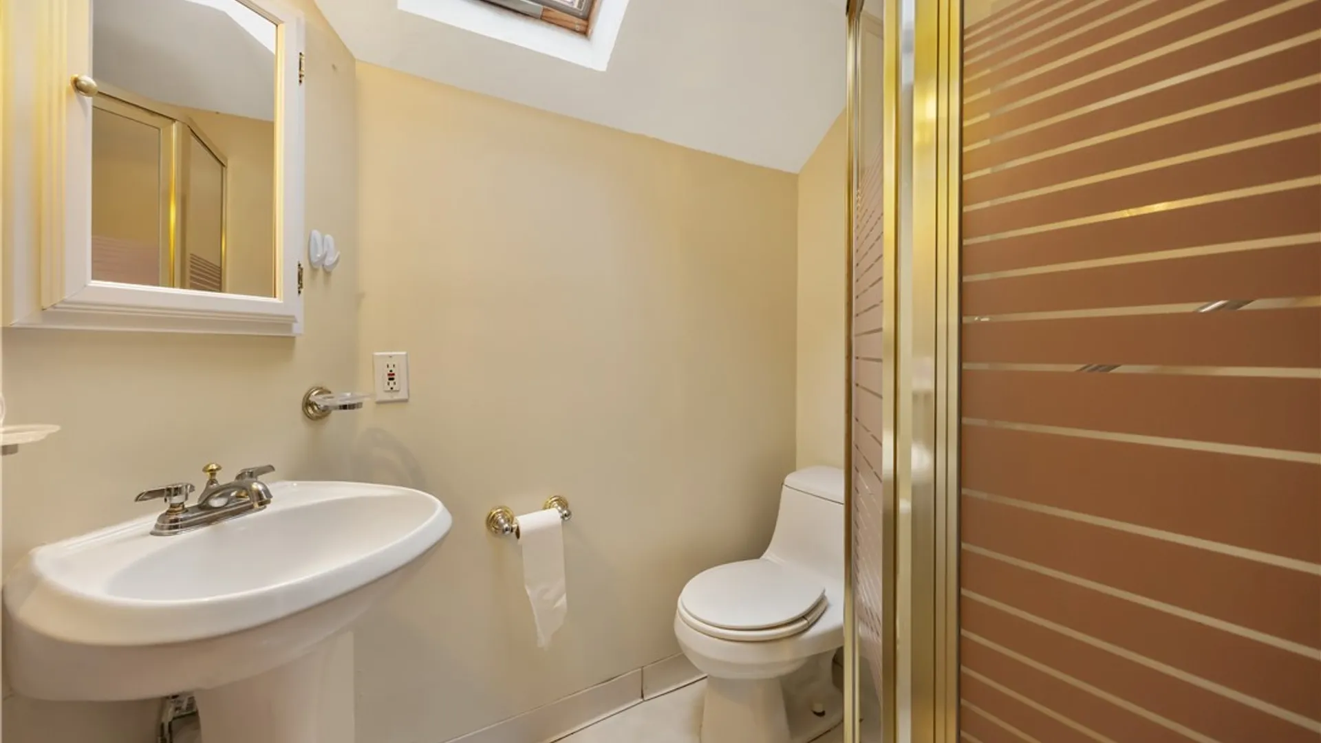 Property at 8258 Thompson Road, Cicero, NY 13039 21