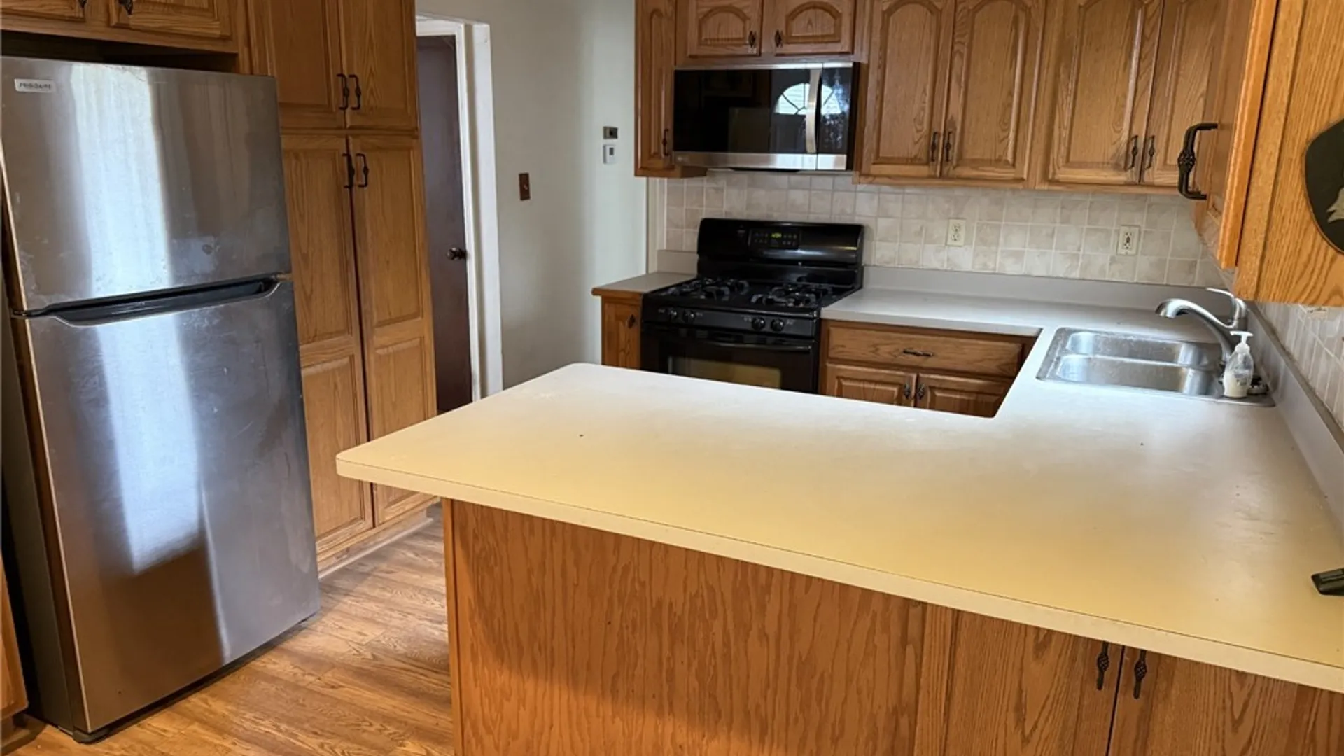Property at 241 Kings Highway, Amherst, NY 14226 10