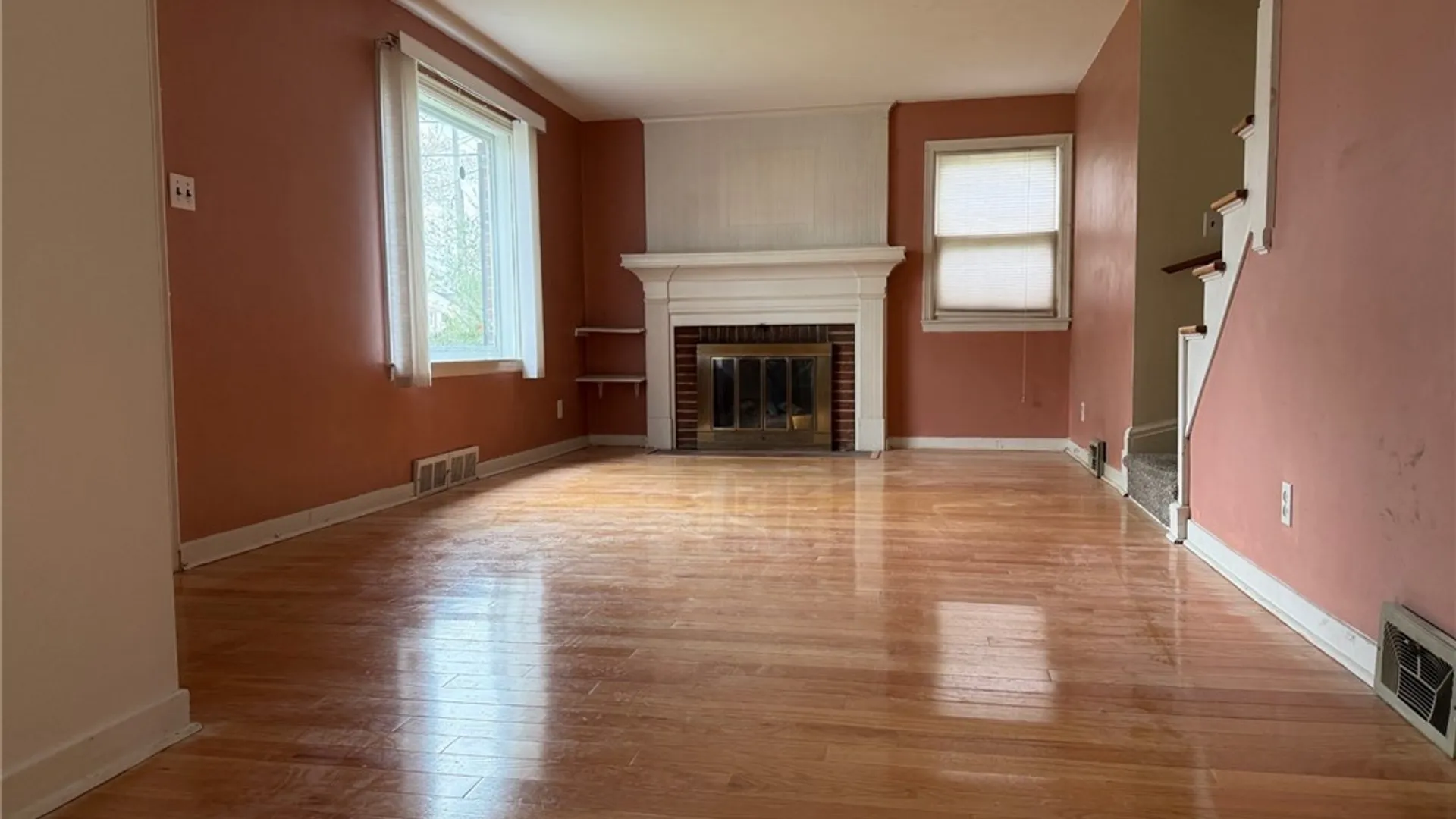 Property at 241 Kings Highway, Amherst, NY 14226 8