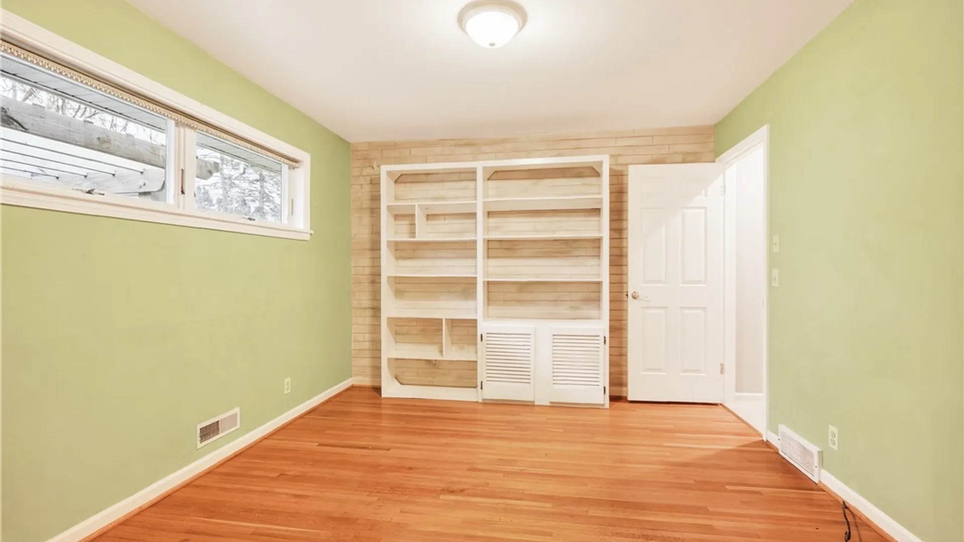 Property at 3725 East Ave, Pittsford, NY 14618 25