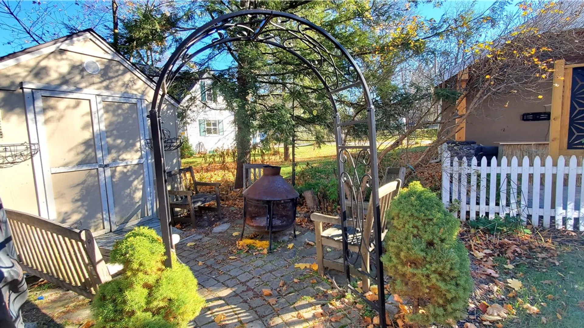 Property at 20 Boughton Avenue, Pittsford, NY 14534 12