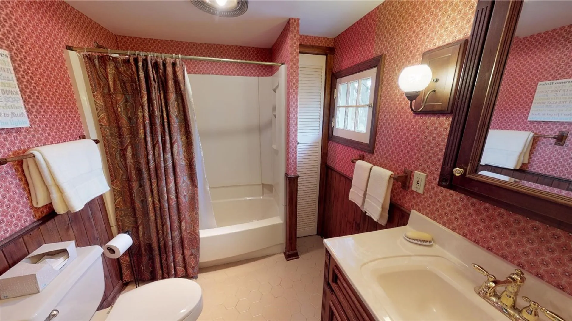 Property at 20 Boughton Avenue, Pittsford, NY 14534 16