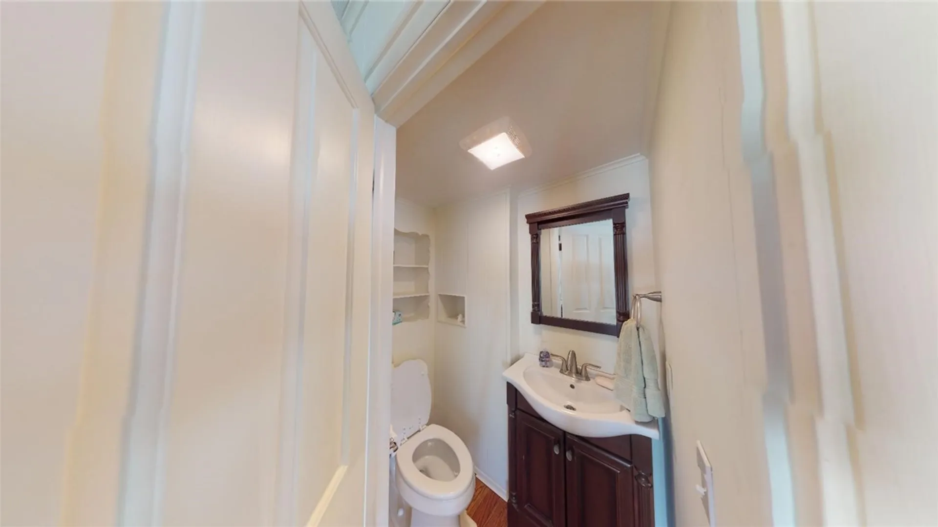 Property at 20 Boughton Avenue, Pittsford, NY 14534 19