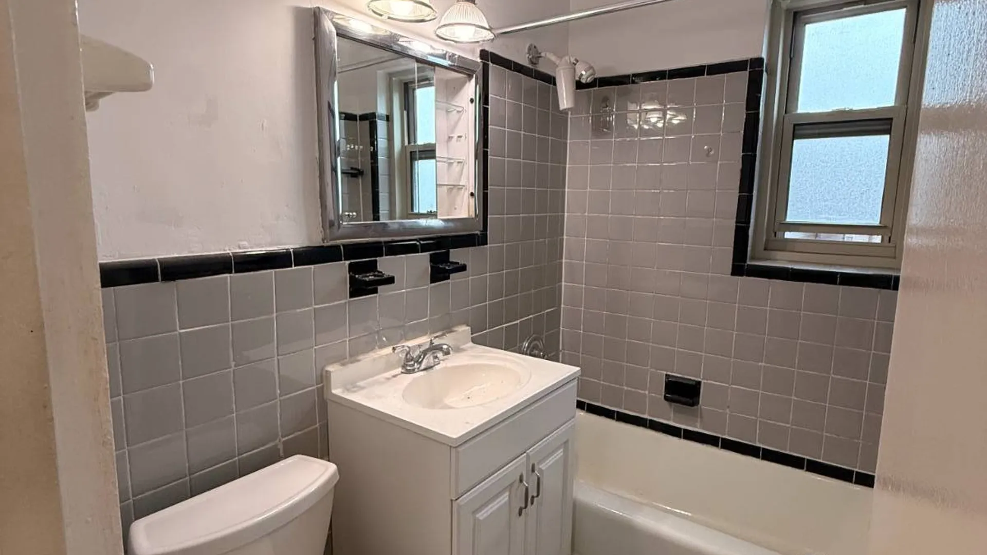 Property at 1010 SHERMAN AVENUE, Bronx, NY 10456 18