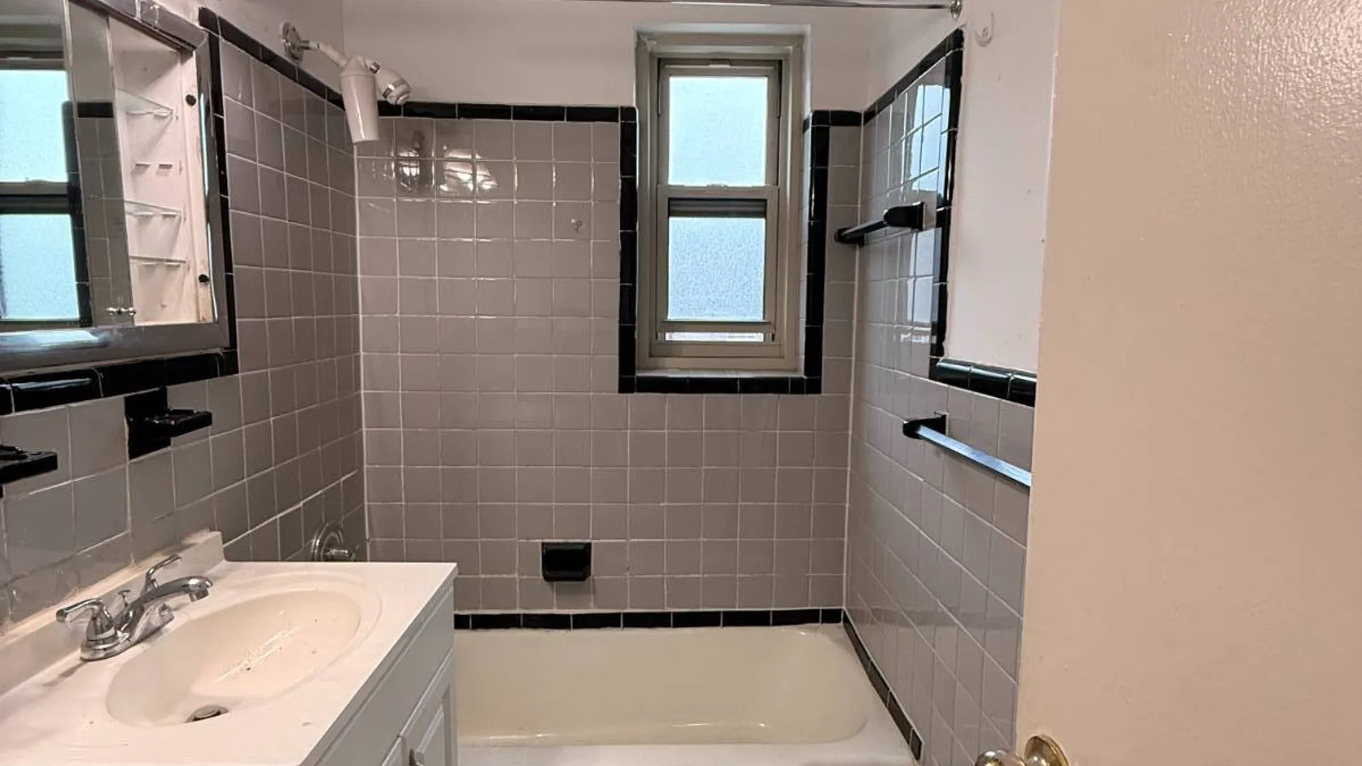 Property at 1010 SHERMAN AVENUE, Bronx, NY 10456 19