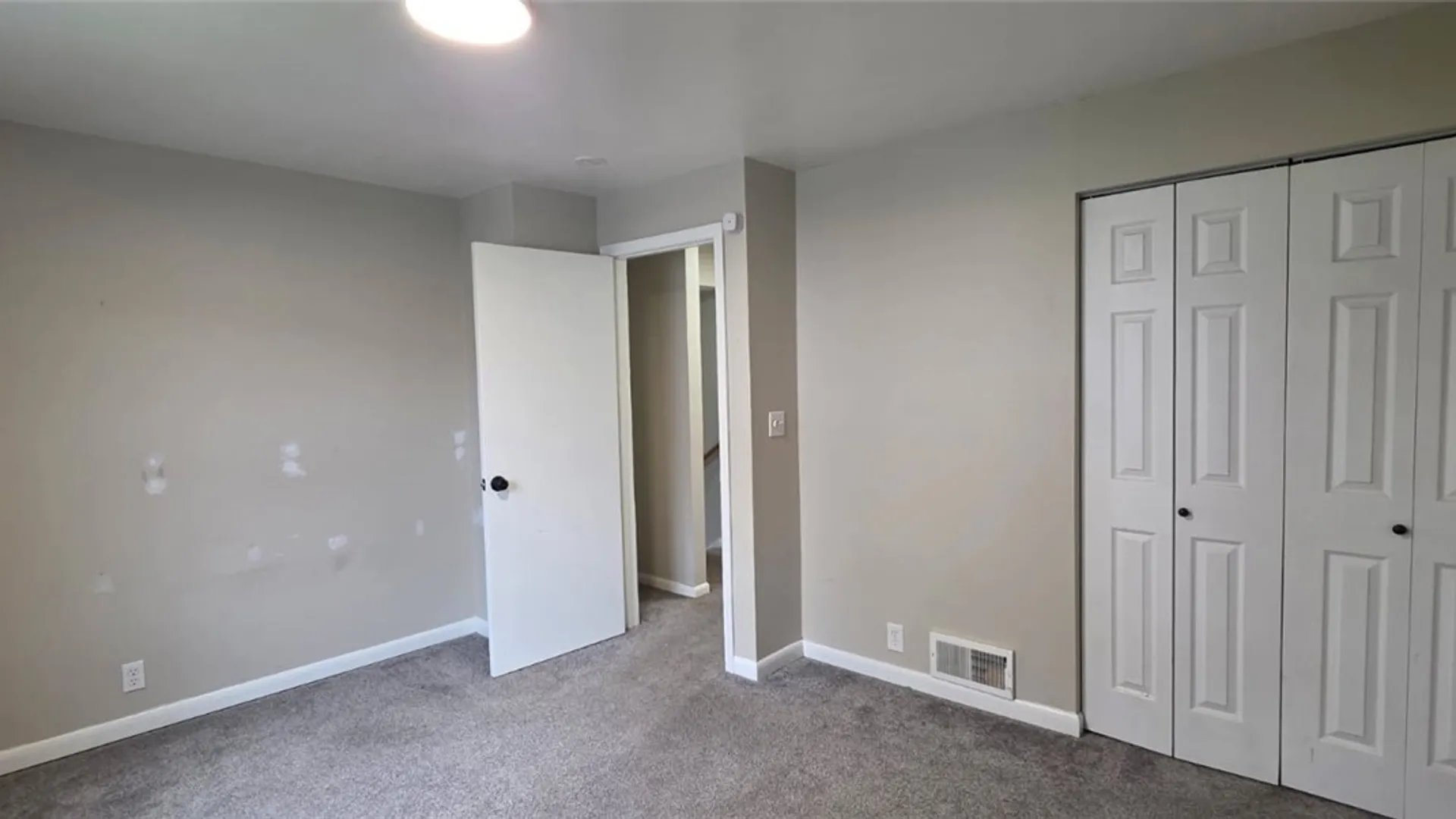 Property at 24 Starcrest Drive, Cheektowaga, NY 14225 18