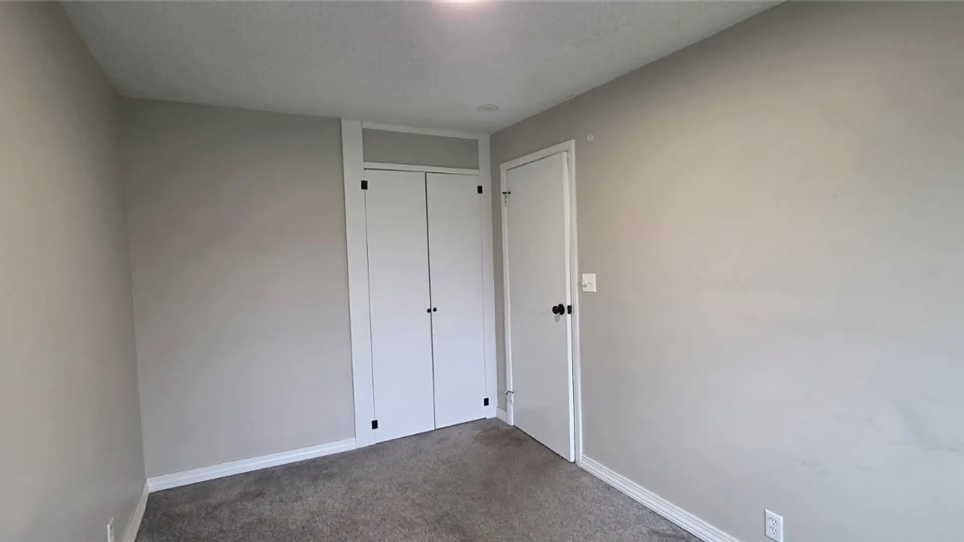 Property at 24 Starcrest Drive, Cheektowaga, NY 14225 19