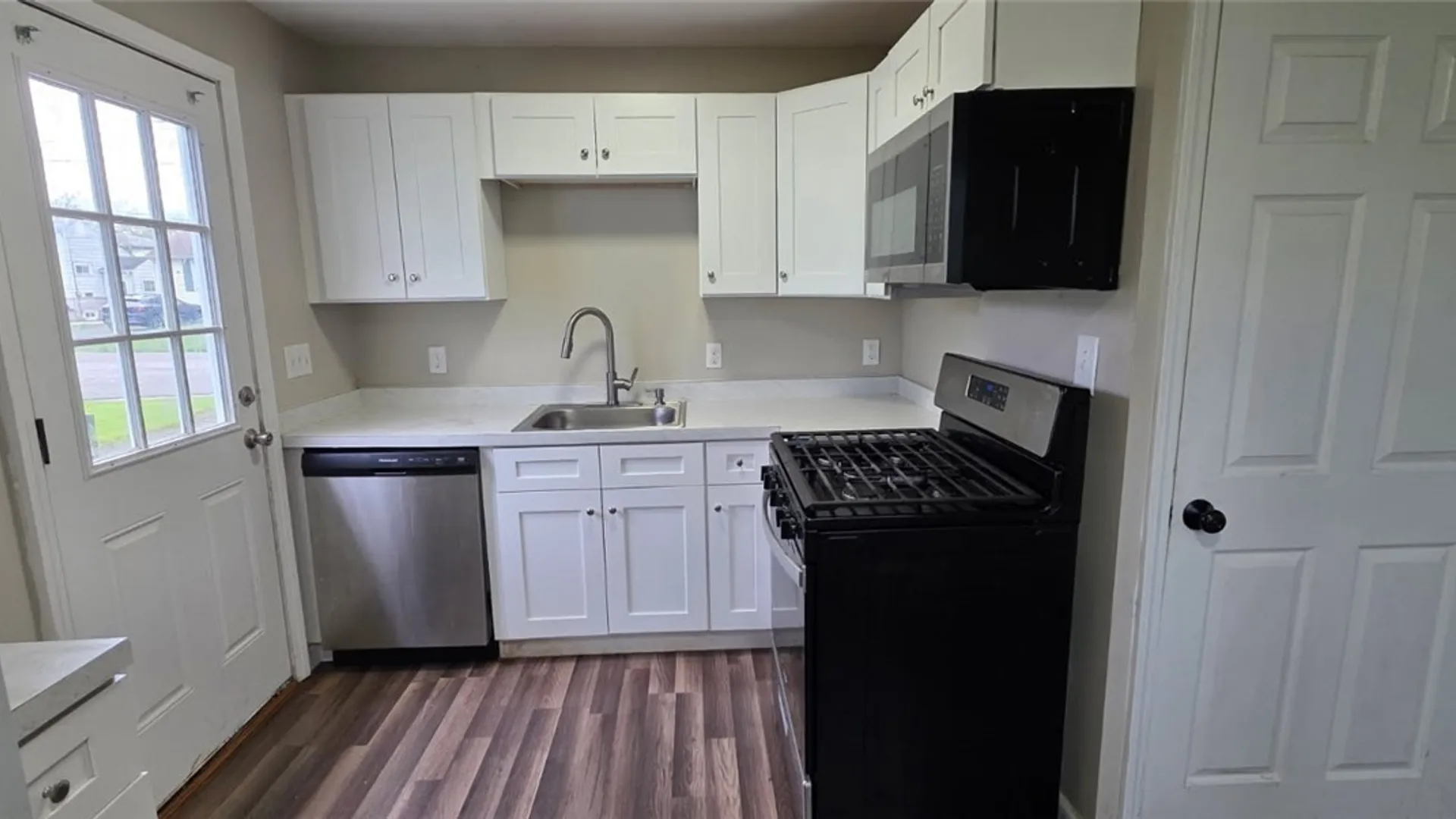 Property at 24 Starcrest Drive, Cheektowaga, NY 14225 7