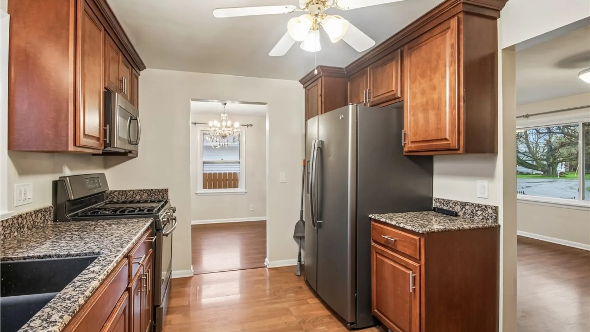 Property at 8 Caren Drive, Irondequoit, NY 14622 20