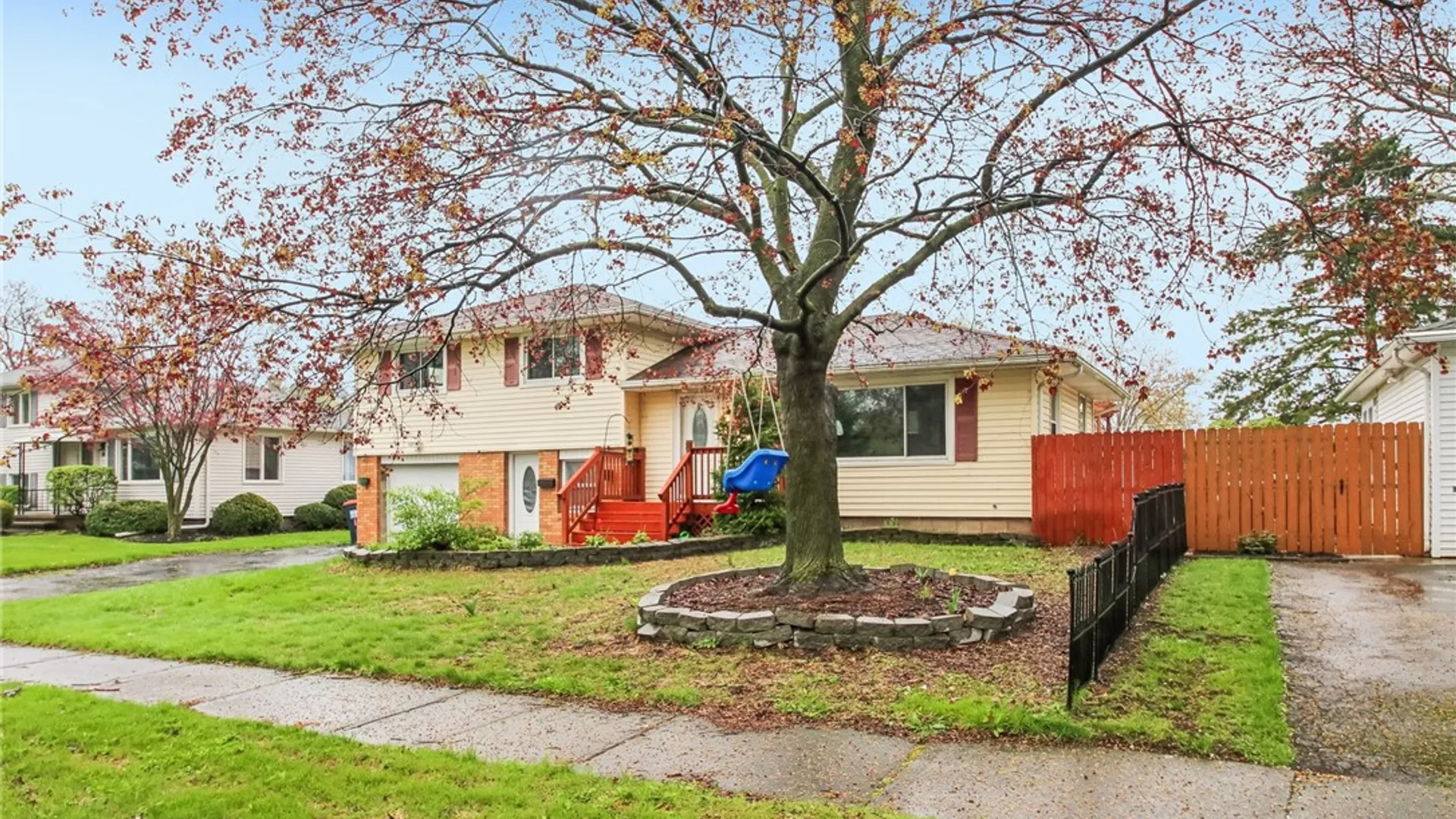 Property at 8 Caren Drive, Irondequoit, NY 14622 3