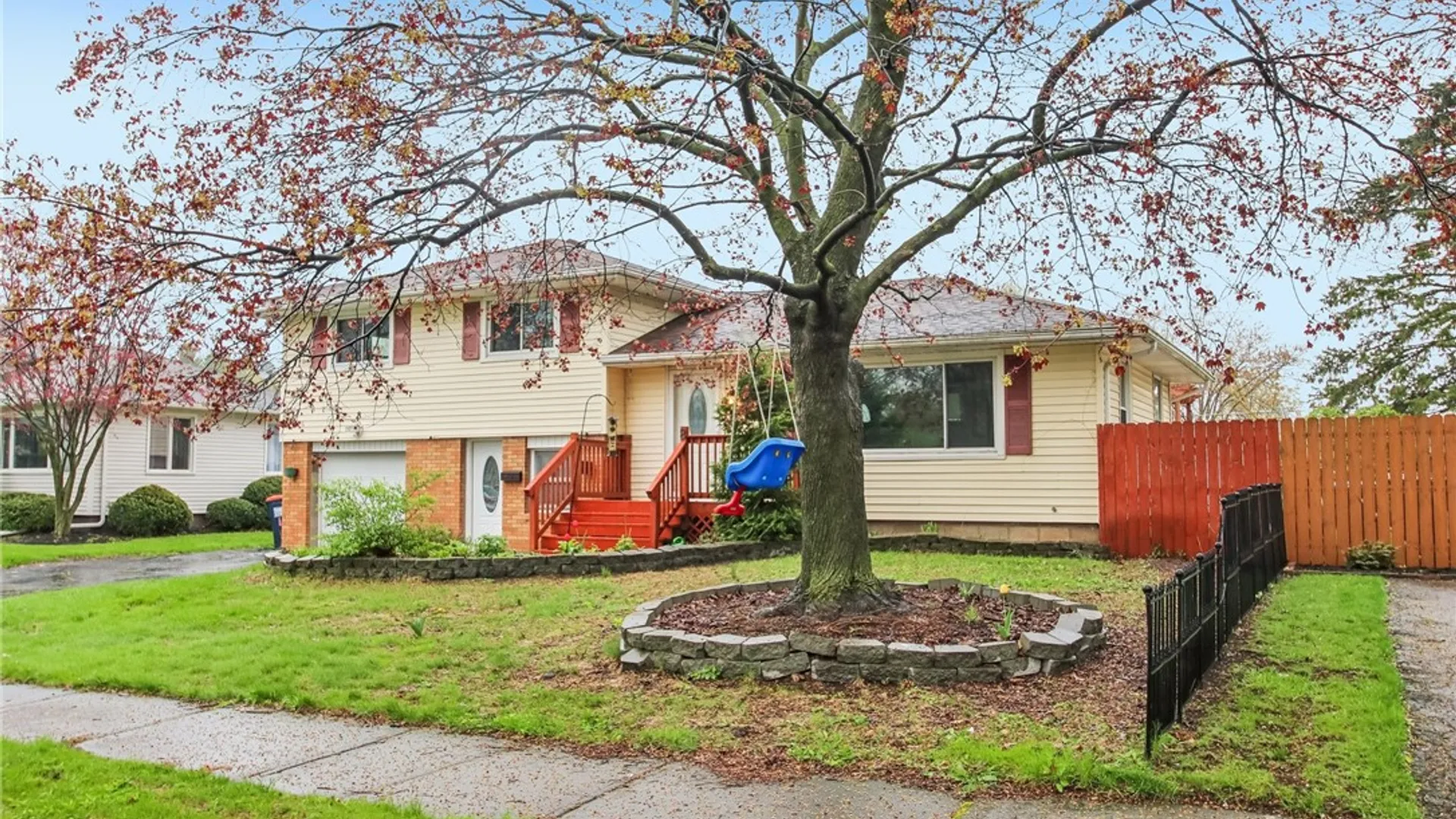 Property at 8 Caren Drive, Irondequoit, NY 14622 4