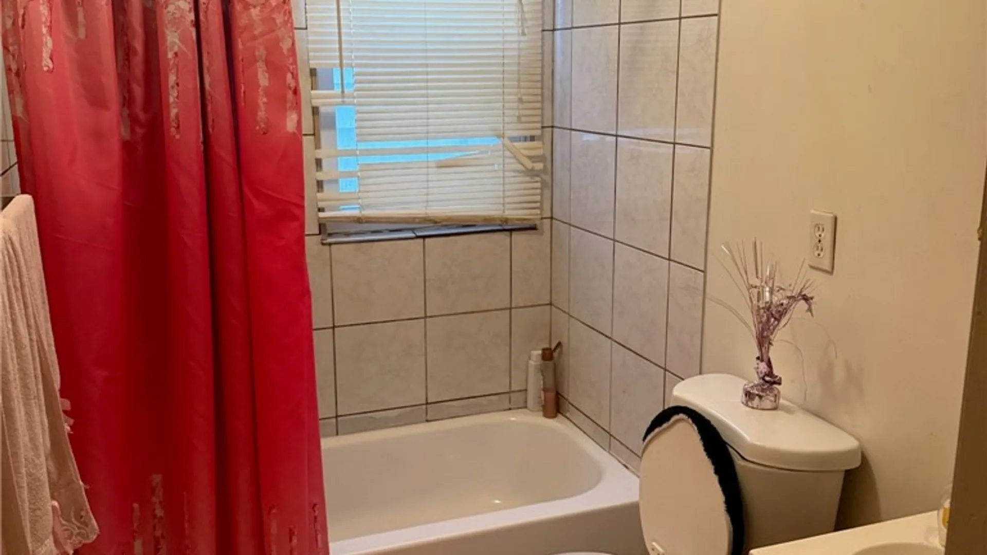 Property at 656-658 Genesee Street, Rochester, NY 14611 19