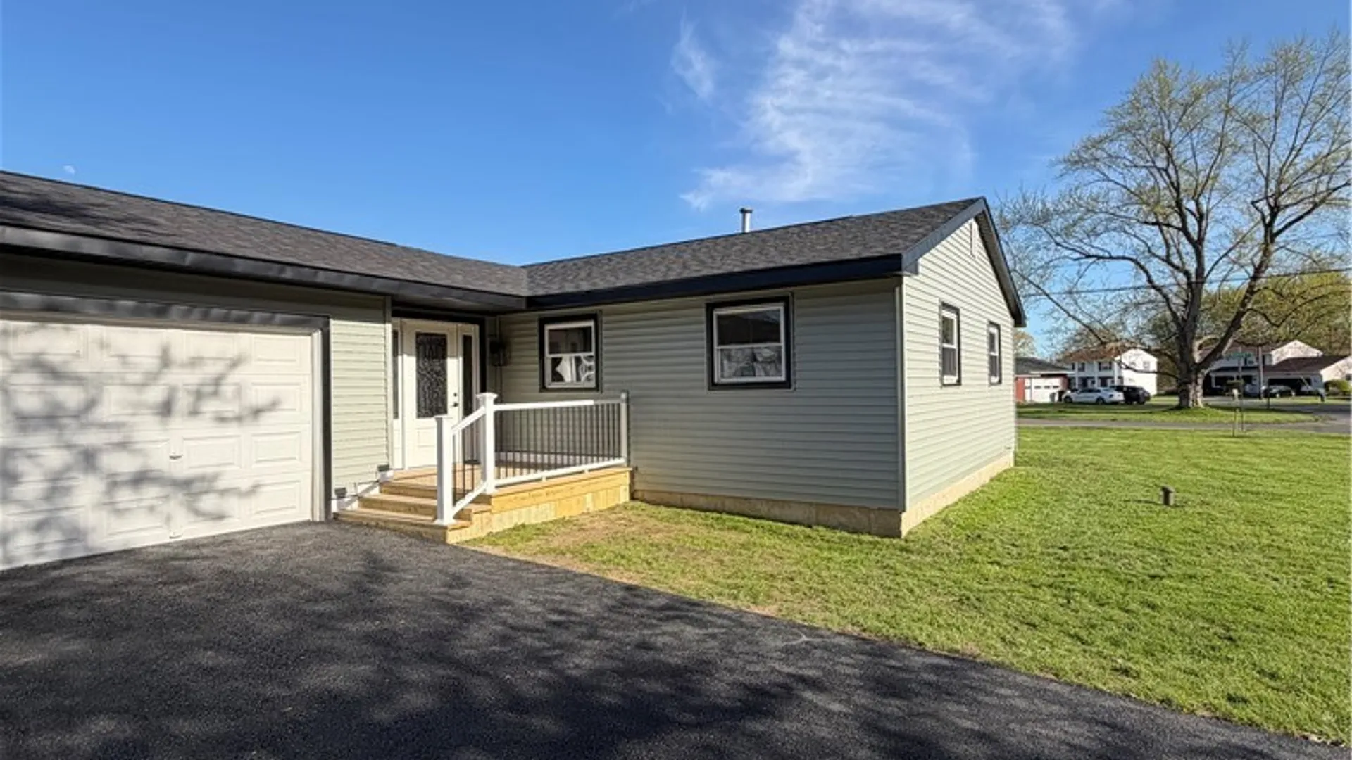 Property at 7968 Boxford Road, Clay, NY 13041 3