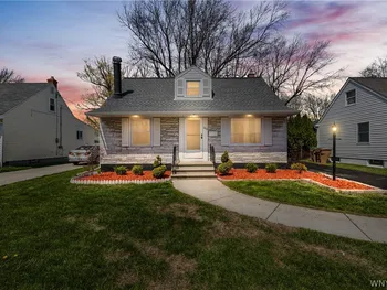 Property at 160 Westbrook Drive, Cheektowaga, NY 14225