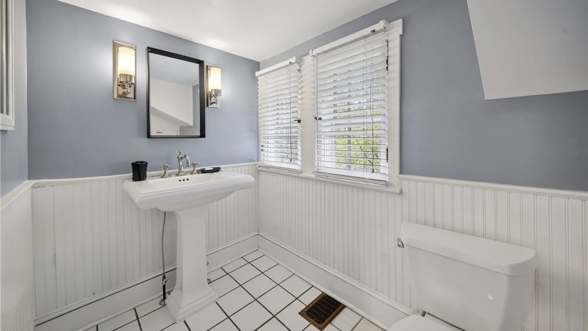 Property at 119 Elm Street, Manlius, NY 13066 43