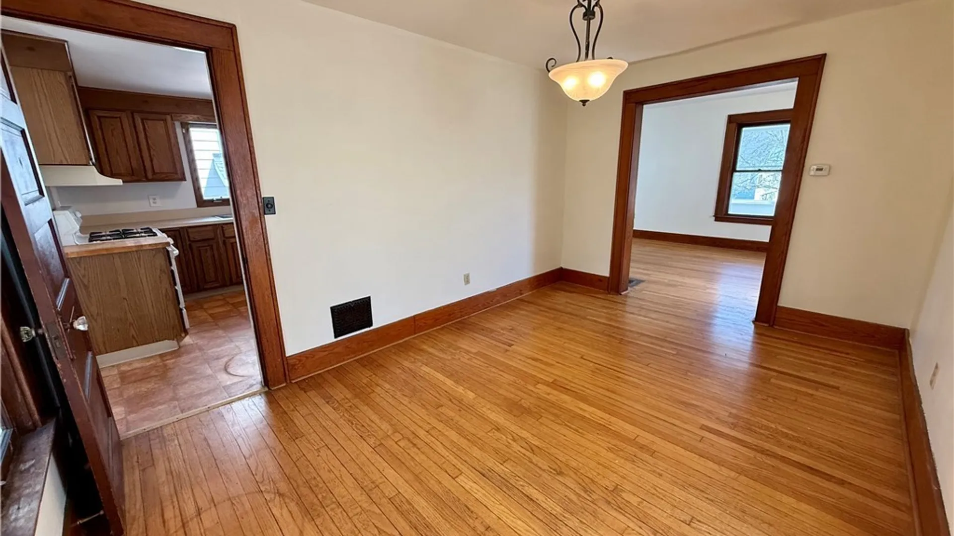 Property at 135 Wadsworth Street, Syracuse, NY 13203 12