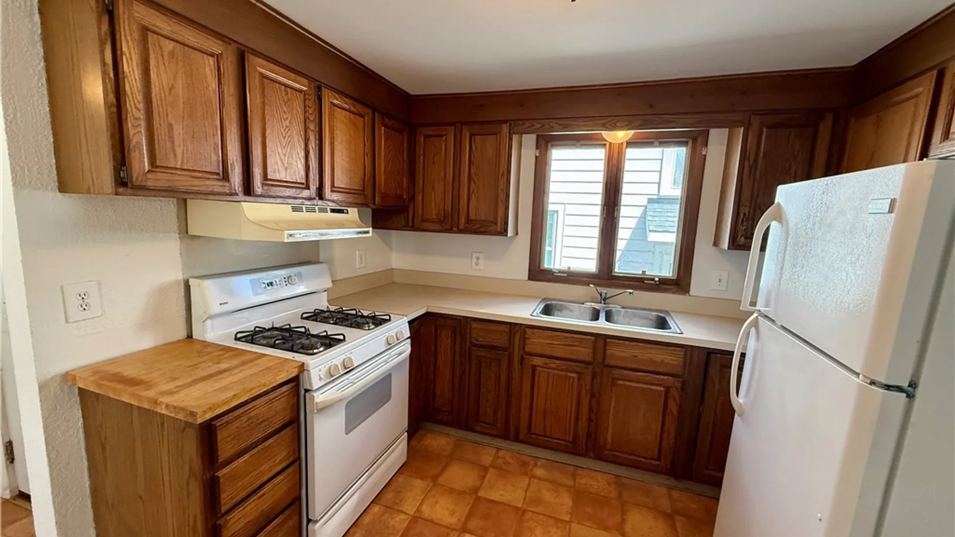 Property at 135 Wadsworth Street, Syracuse, NY 13203 16