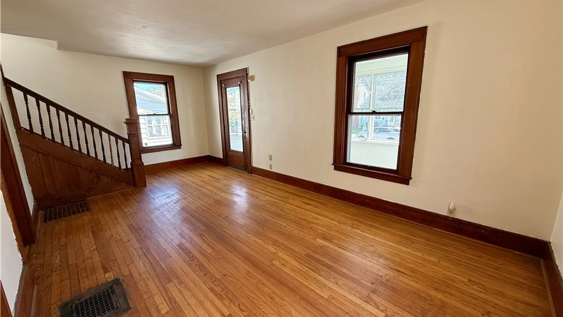 Property at 135 Wadsworth Street, Syracuse, NY 13203 6