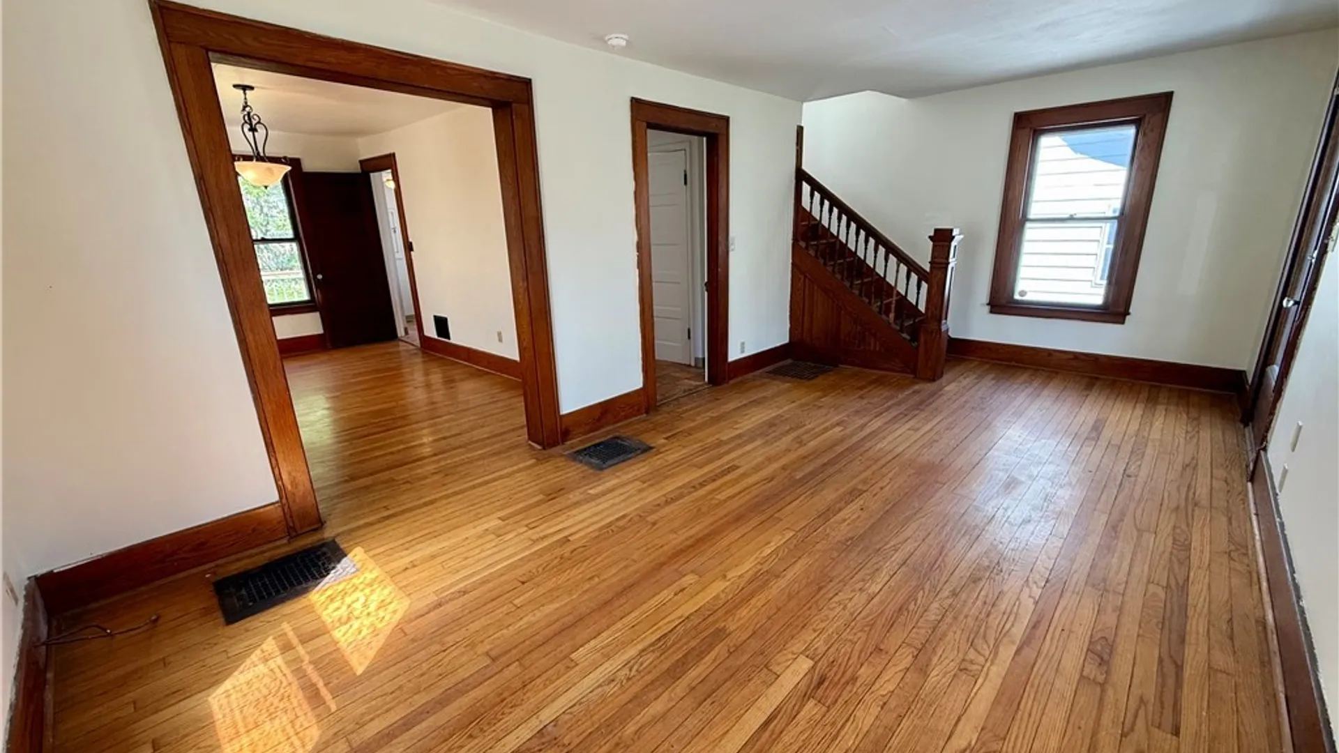 Property at 135 Wadsworth Street, Syracuse, NY 13203 7