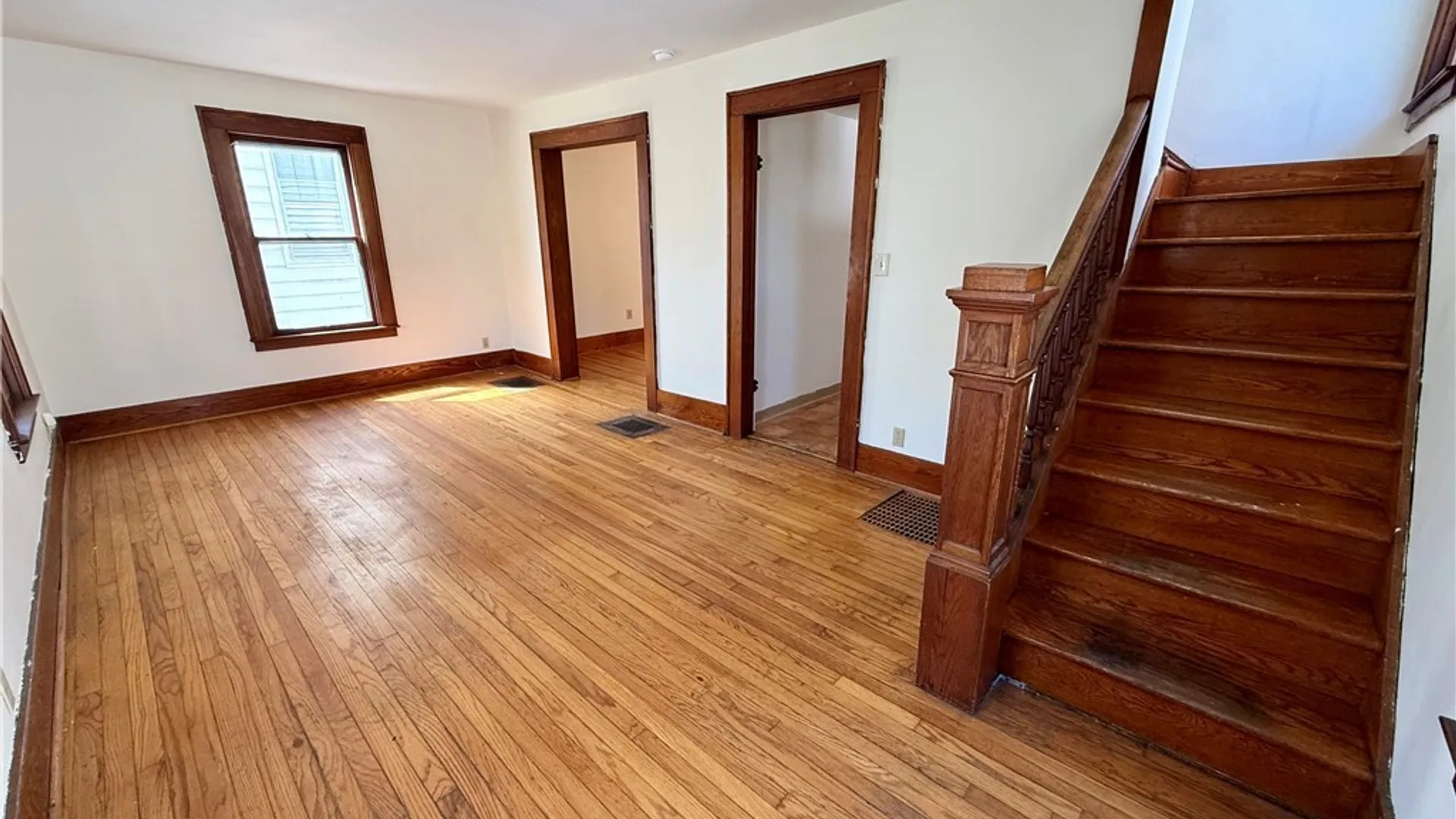 Property at 135 Wadsworth Street, Syracuse, NY 13203 8