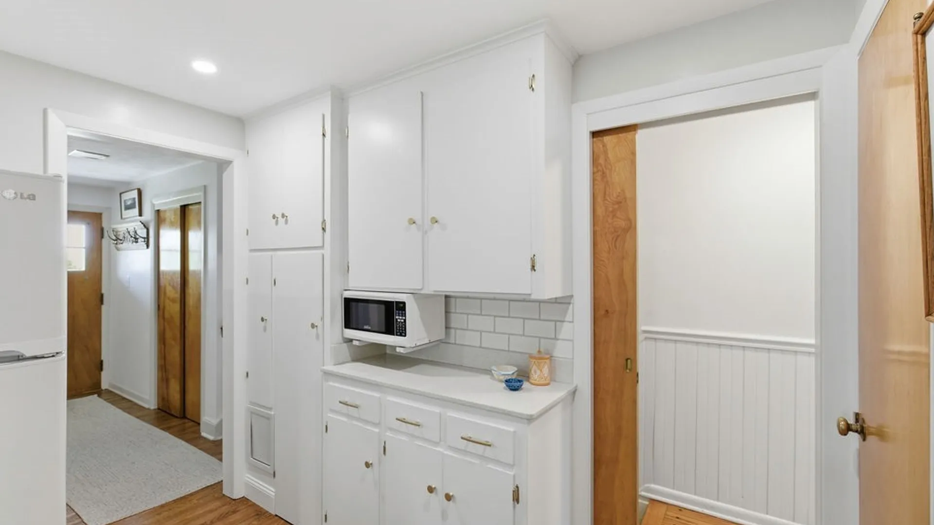 Property at 411 Brampton Drive, DeWitt, NY 13214 18