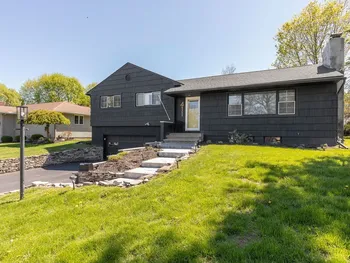 Property at 411 Brampton Drive, DeWitt, NY 13214