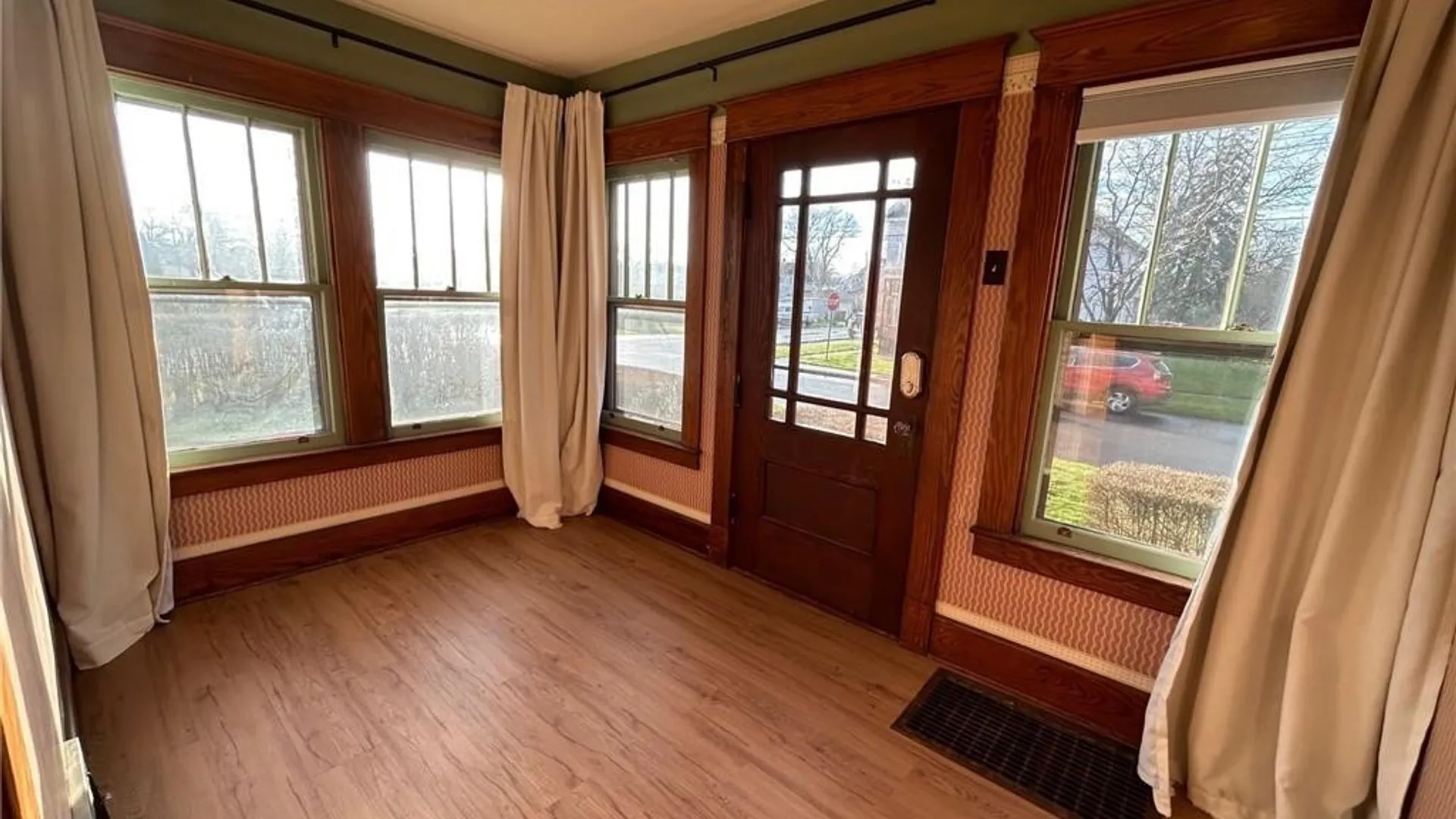 Property at 175 12th Avenue, North Tonawanda, NY 14120 9