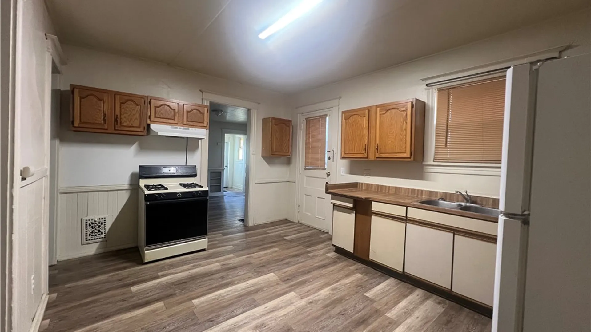 Property at 5 Saint Jacob St, Rochester, NY 14622 13